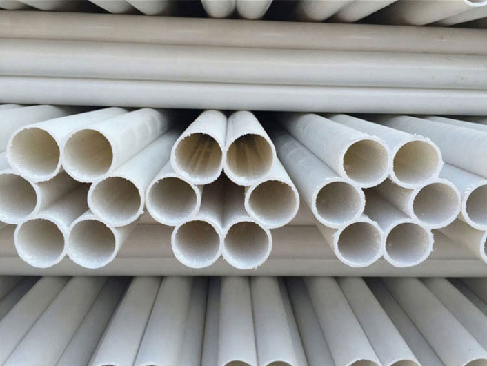 PE Plum Blossom Pipe -industrie: voordelen die worden benadrukt, wat een nieuwe trend leidt in wereldwijde pijplijntoepassingen